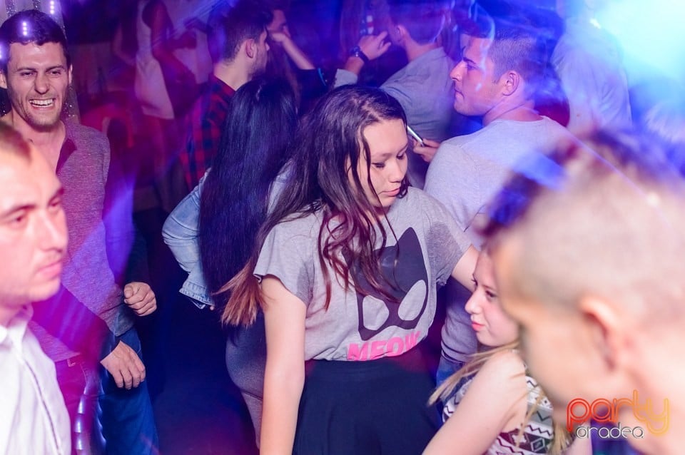 Petrecere alături de Blaga, 