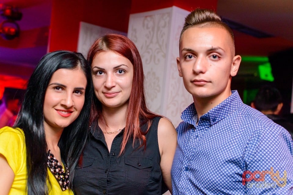 Petrecere alături de Blaga,