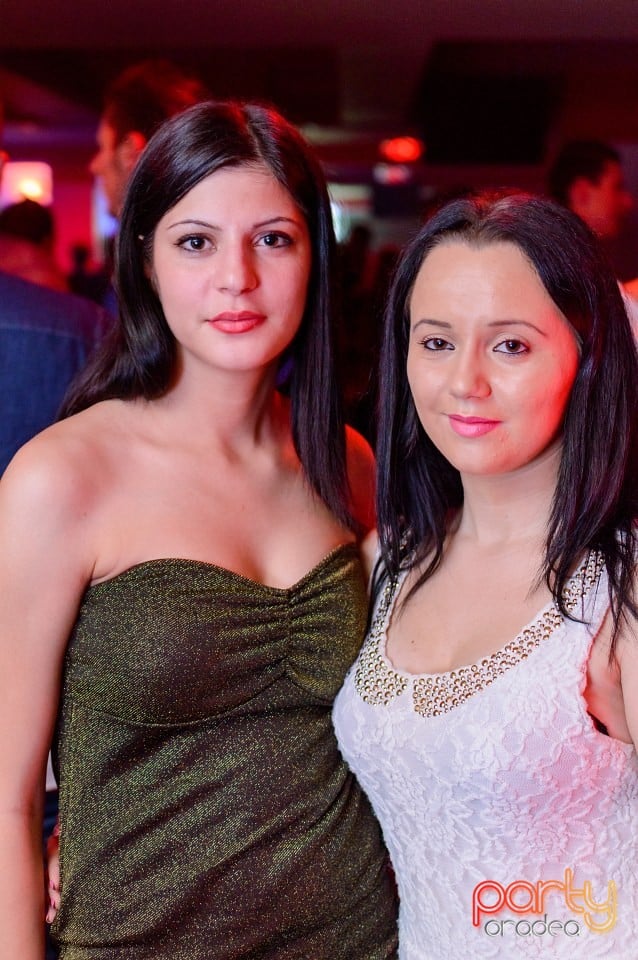 Petrecere alături de Blaga,