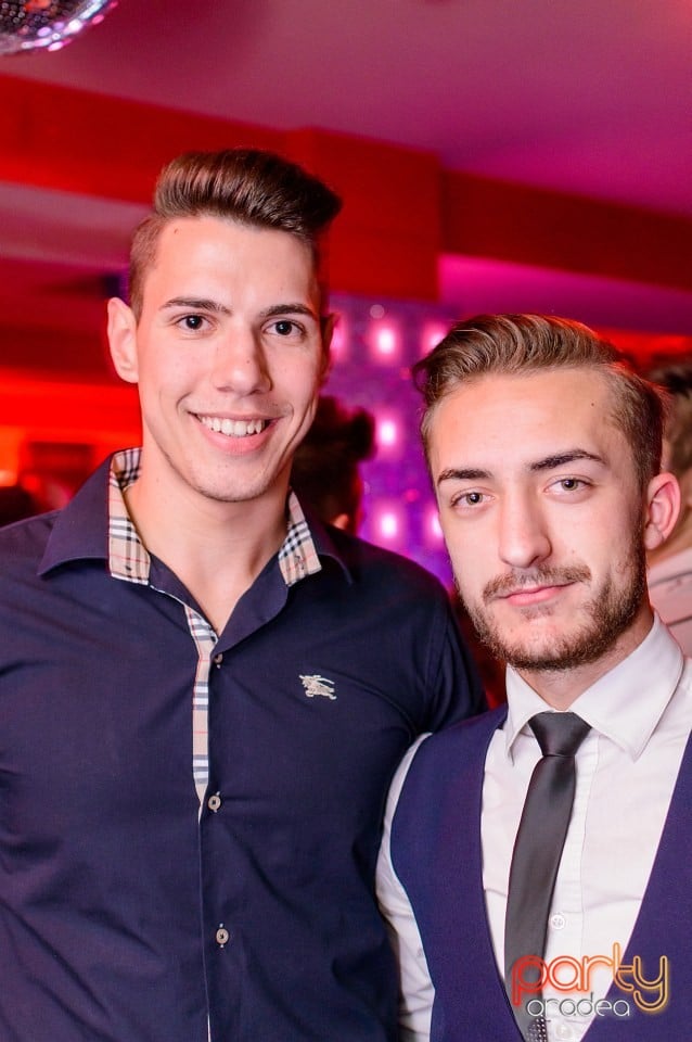 Petrecere alături de Blaga,