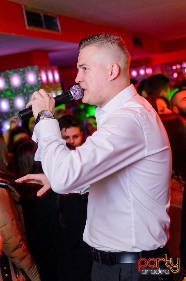 Petrecere alături de Blaga,