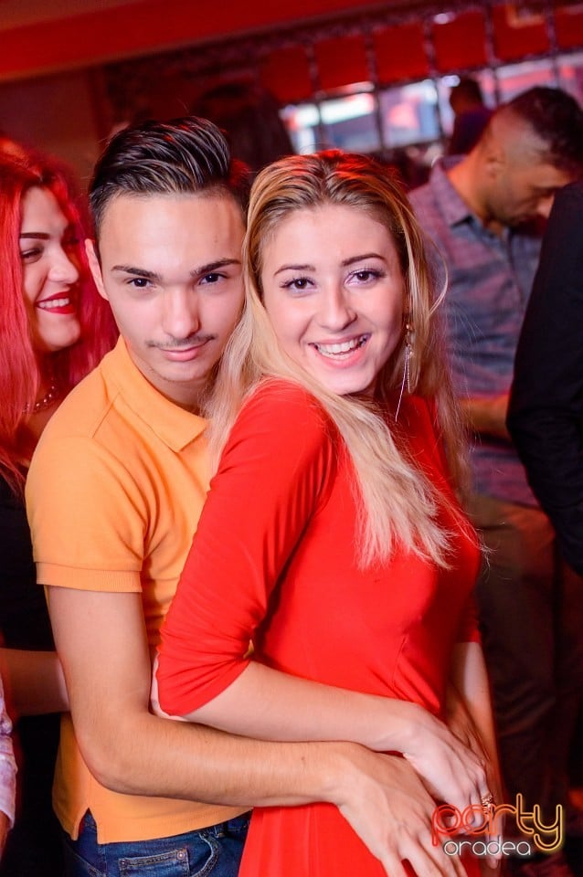 Petrecere alături de Blaga,