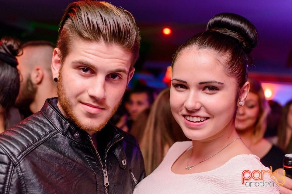Petrecere alături de Blaga,