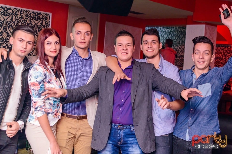 Petrecere alături de Blaga,