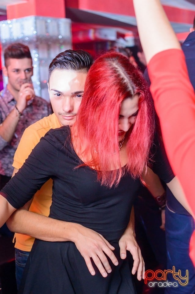 Petrecere alături de Blaga,