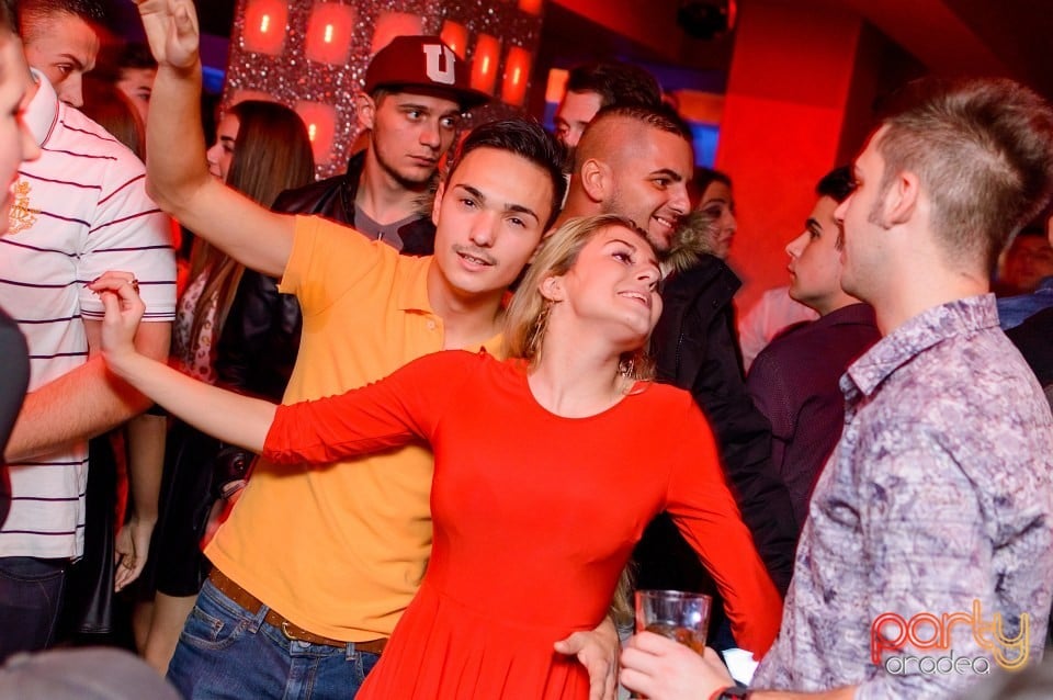 Petrecere alături de Blaga,