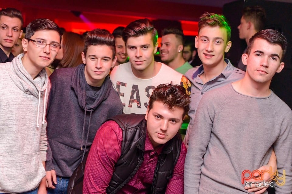 Petrecere alături de Blaga,