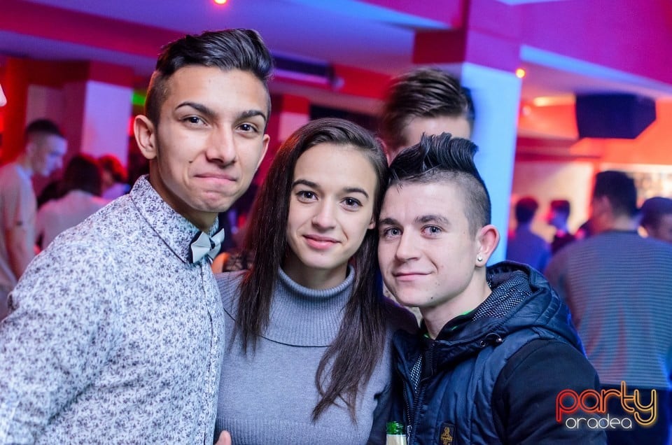 Petrecere alături de Blaga,