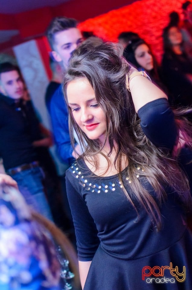 Petrecere alături de Blaga,