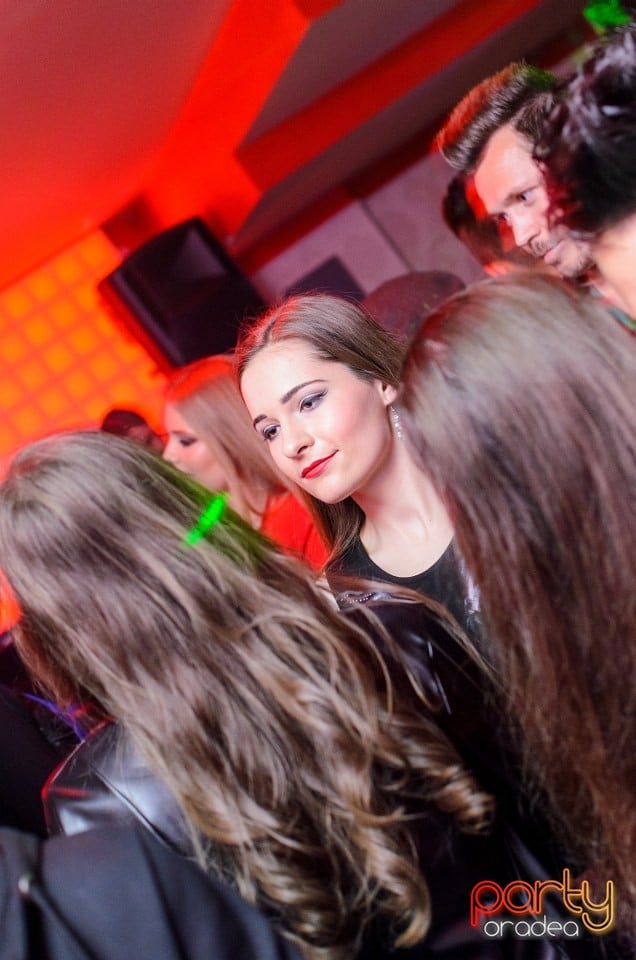 Petrecere alături de Blaga,