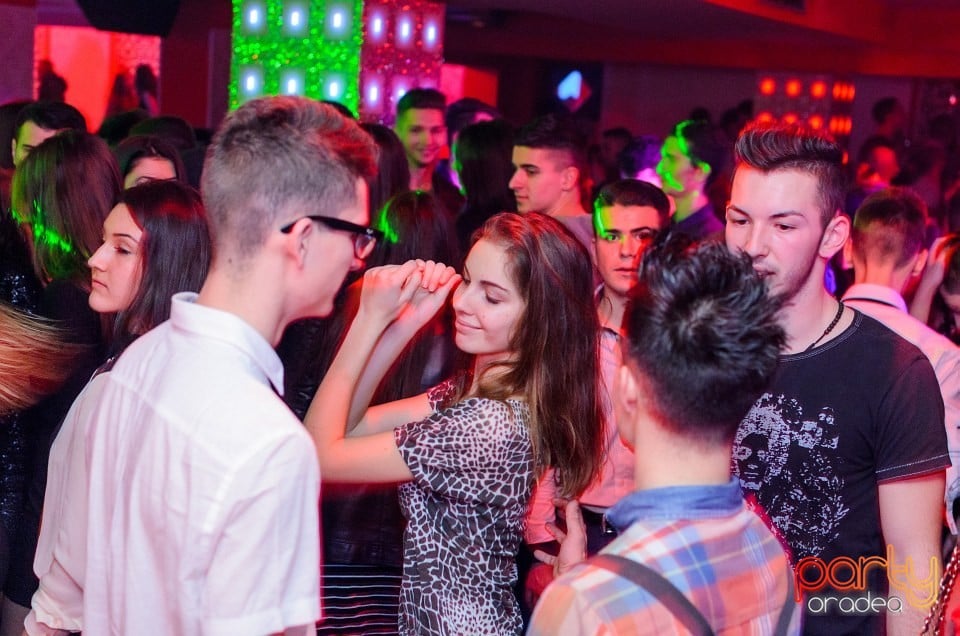 Petrecere alături de Blaga,