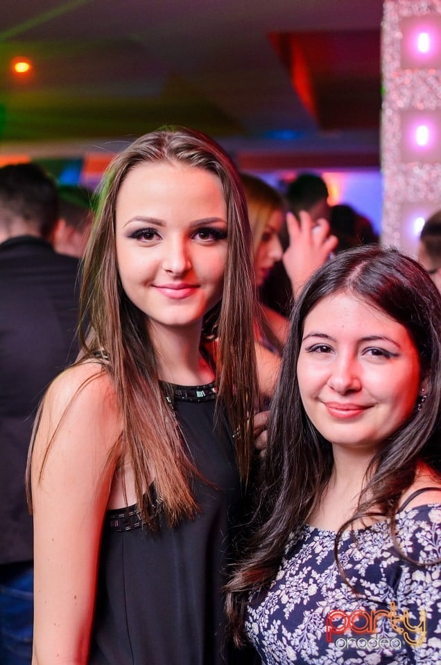 Petrecere alături de Blaga,