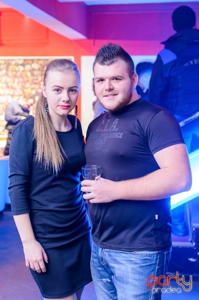 Petrecere alături de Blaga,