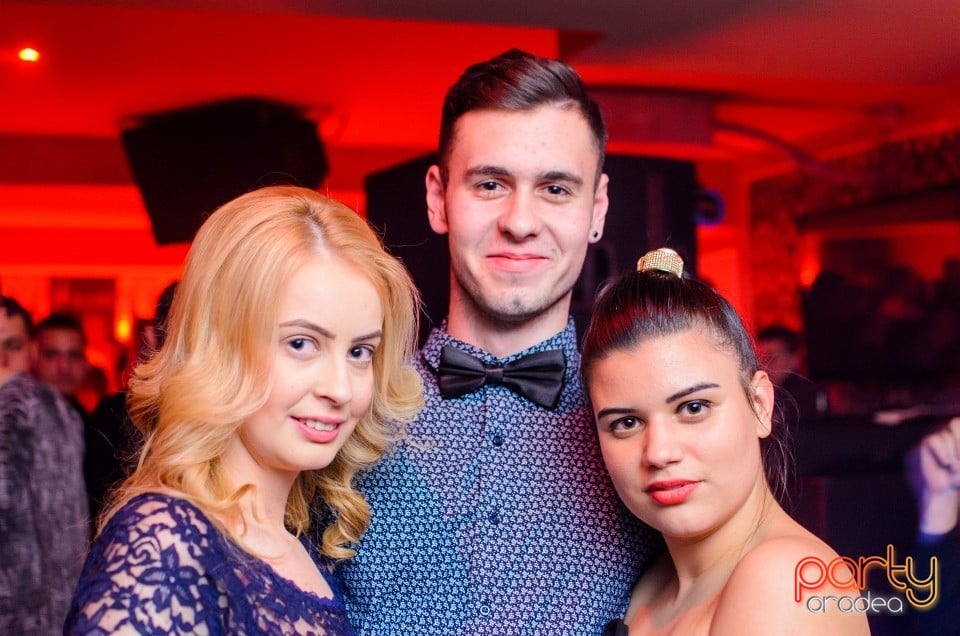 Petrecere alături de Blaga, 