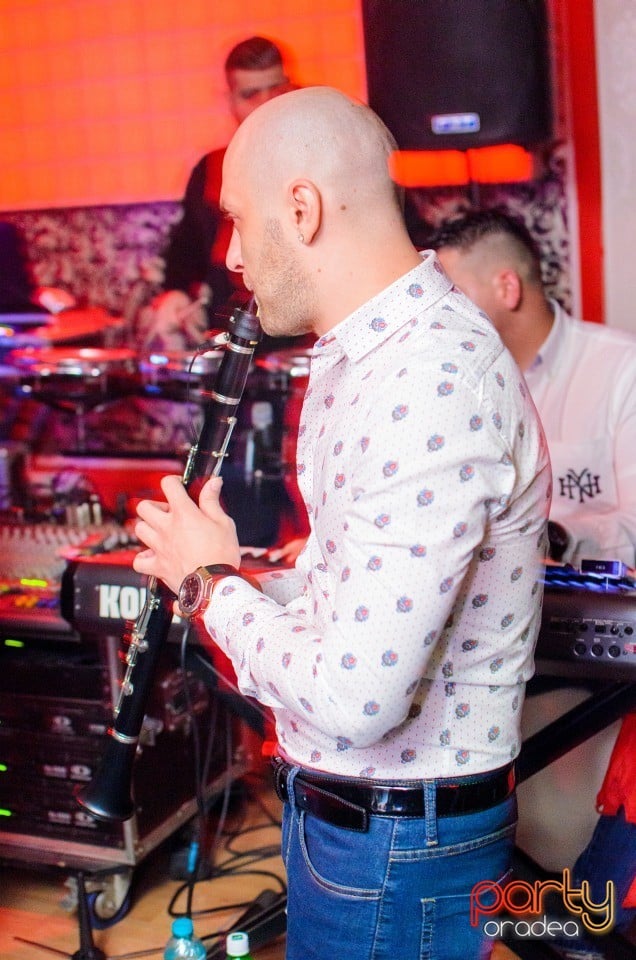 Petrecere alături de Blaga, 