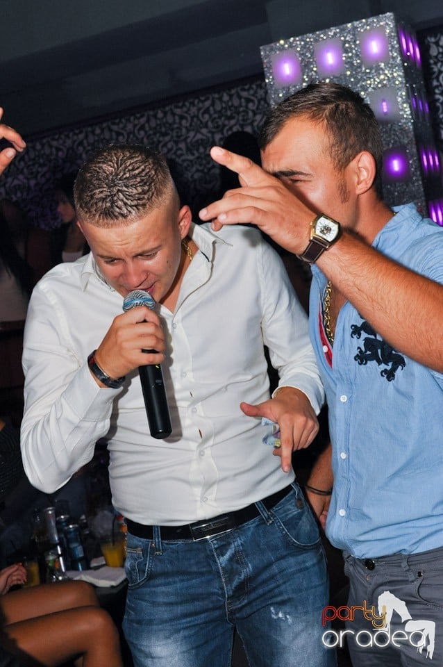 Petrecere alături de Blaga, 