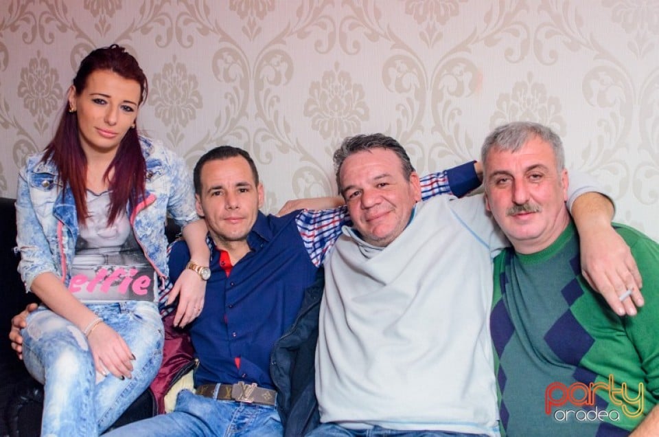 Petrecere alături de Blaga,