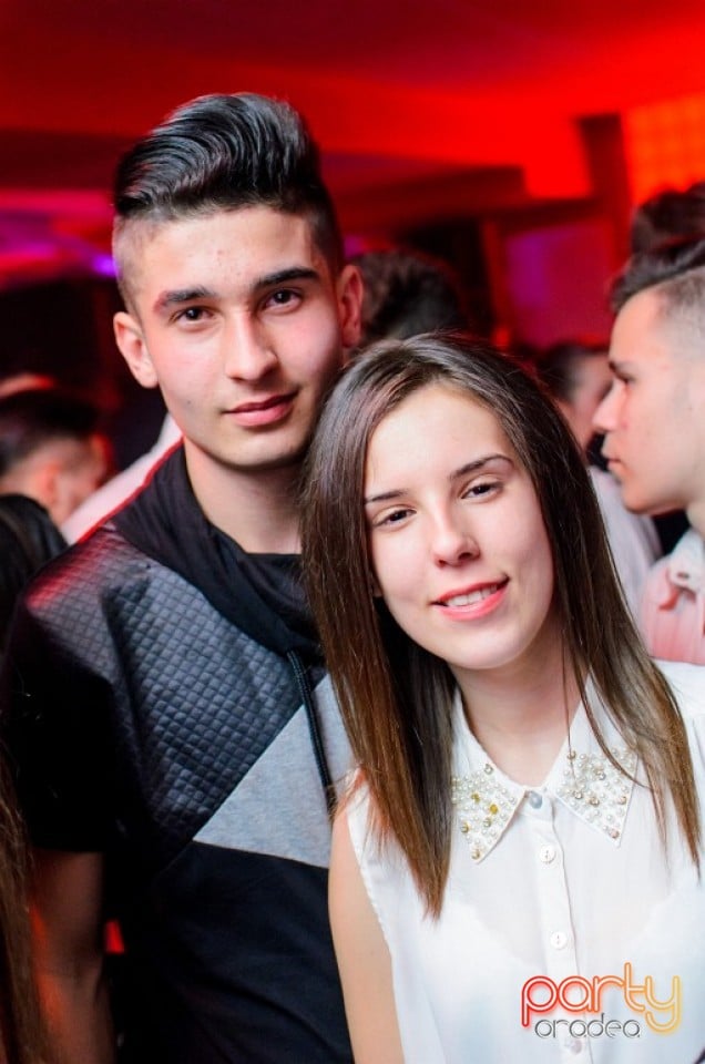 Petrecere alături de Blaga,