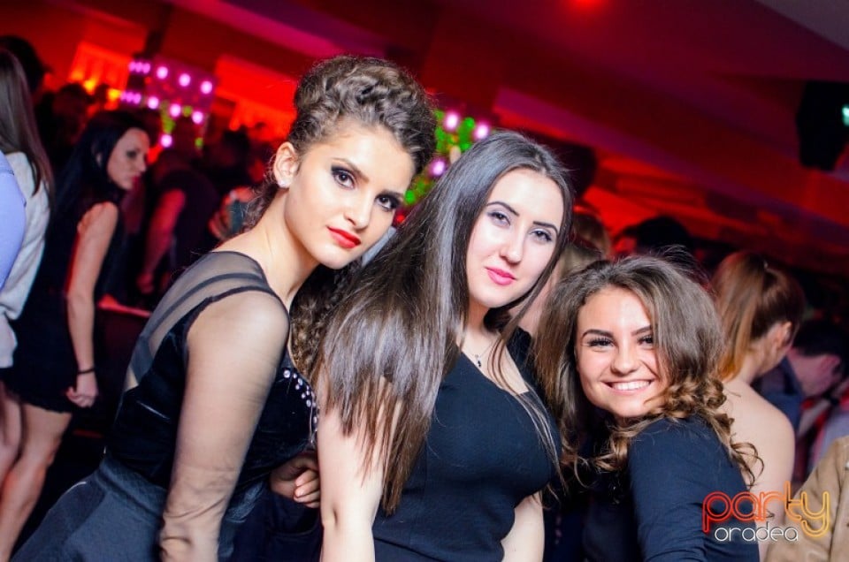 Petrecere alături de Blaga,
