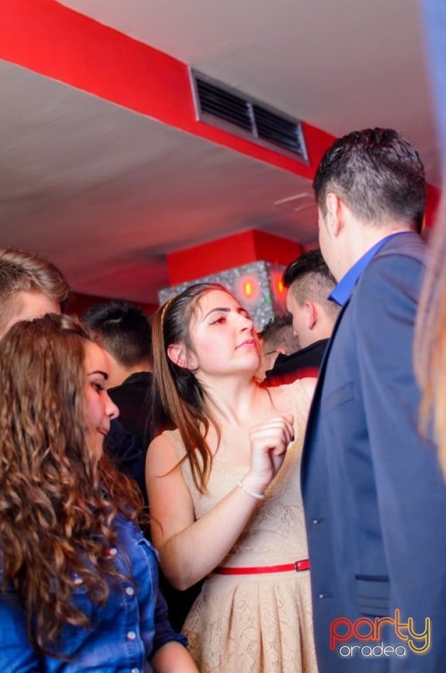 Petrecere alături de Blaga,