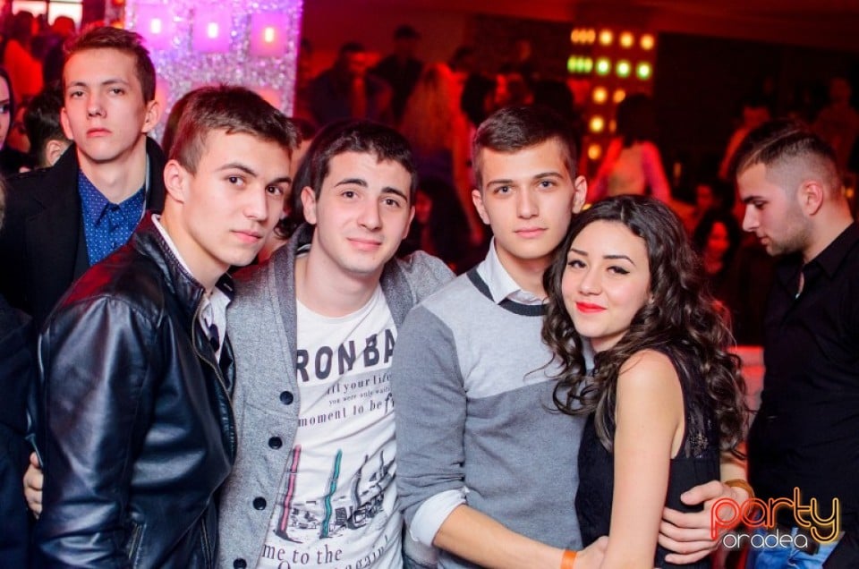 Petrecere alături de Blaga,