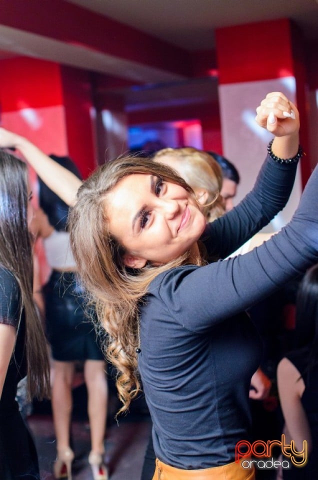 Petrecere alături de Blaga,