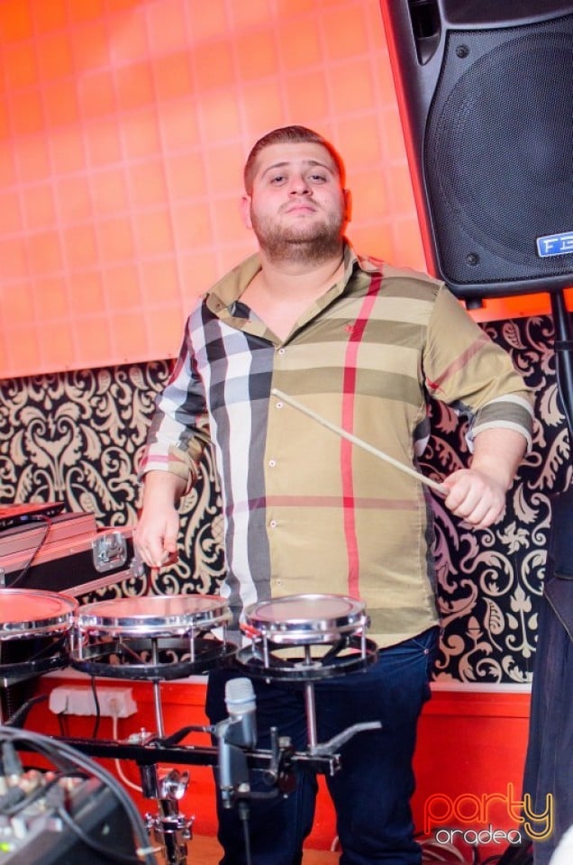 Petrecere alături de Blaga,