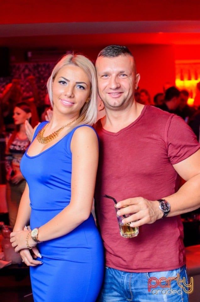 Petrecere alături de Blaga,