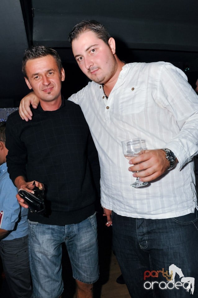 Petrecere alături de Blaga, 