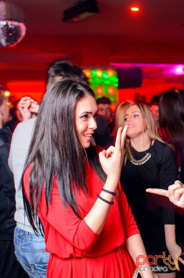 Petrecere alături de Blaga,