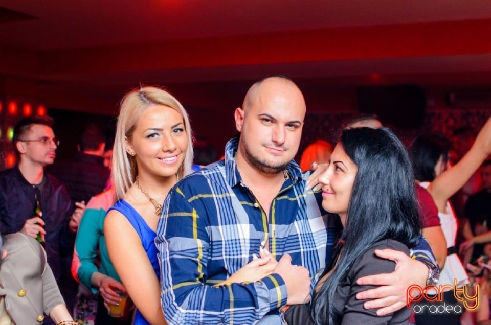 Petrecere alături de Blaga,