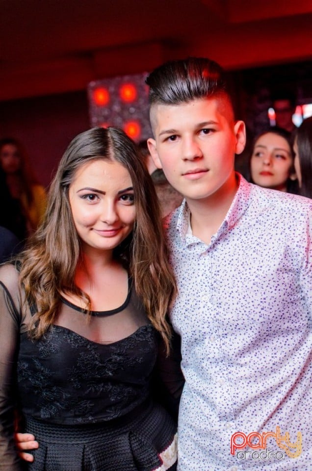 Petrecere alături de Blaga,