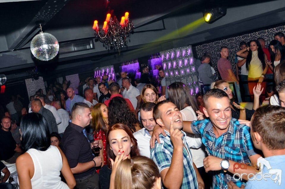 Petrecere alături de Blaga, 