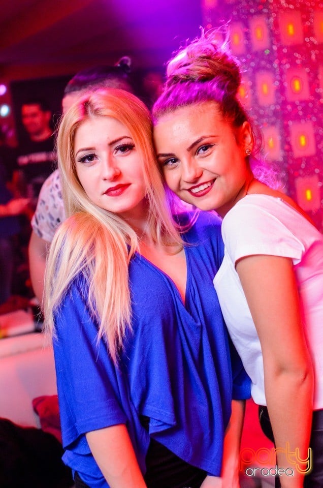 Petrecere alături de Blaga, 