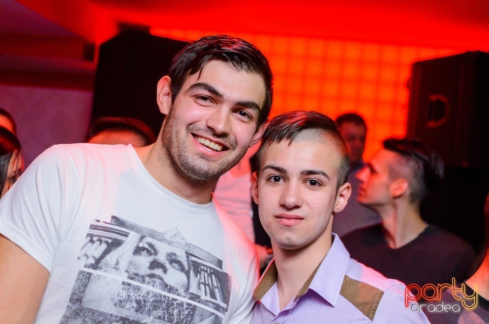 Petrecere alături de Blaga,