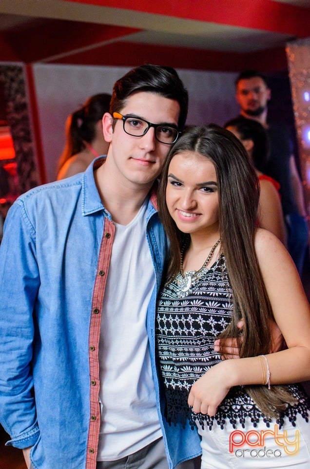Petrecere alături de Blaga,