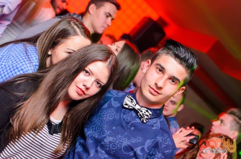 Petrecere alături de Blaga,