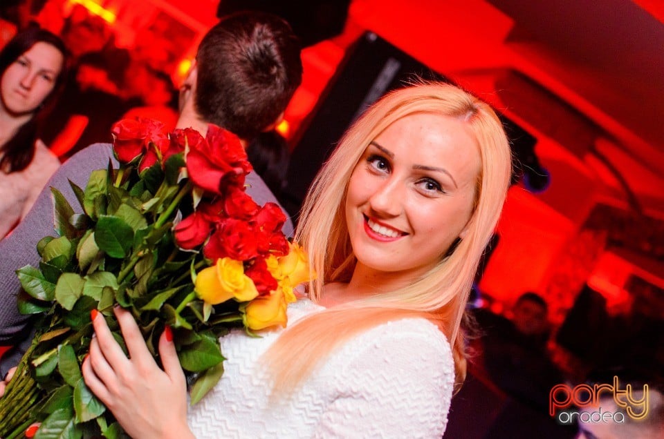 Petrecere alături de Blaga,