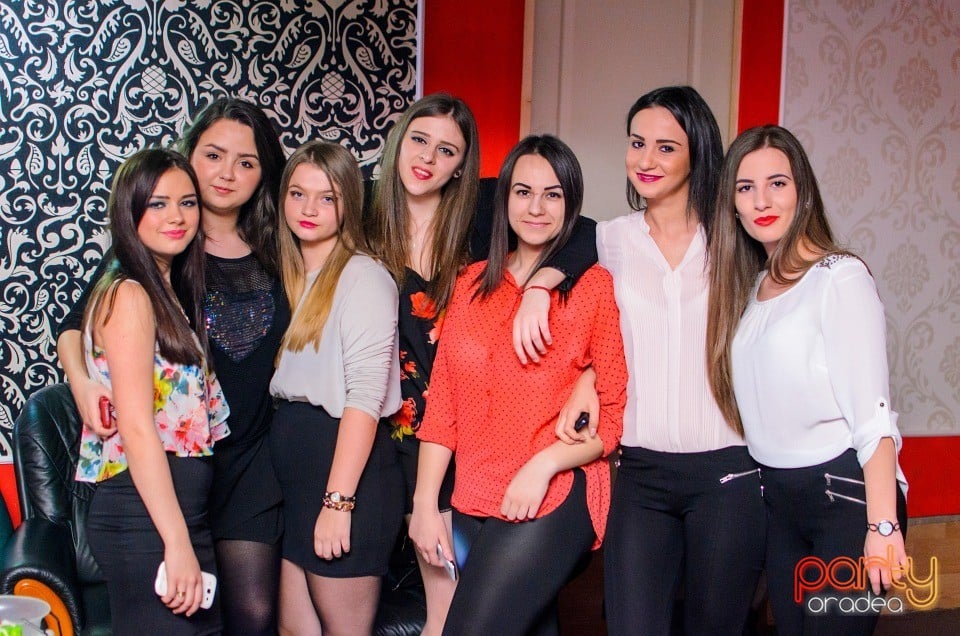 Petrecere alături de Blaga, 