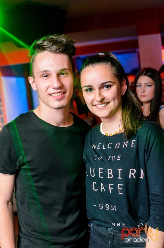 Petrecere alături de Blaga,