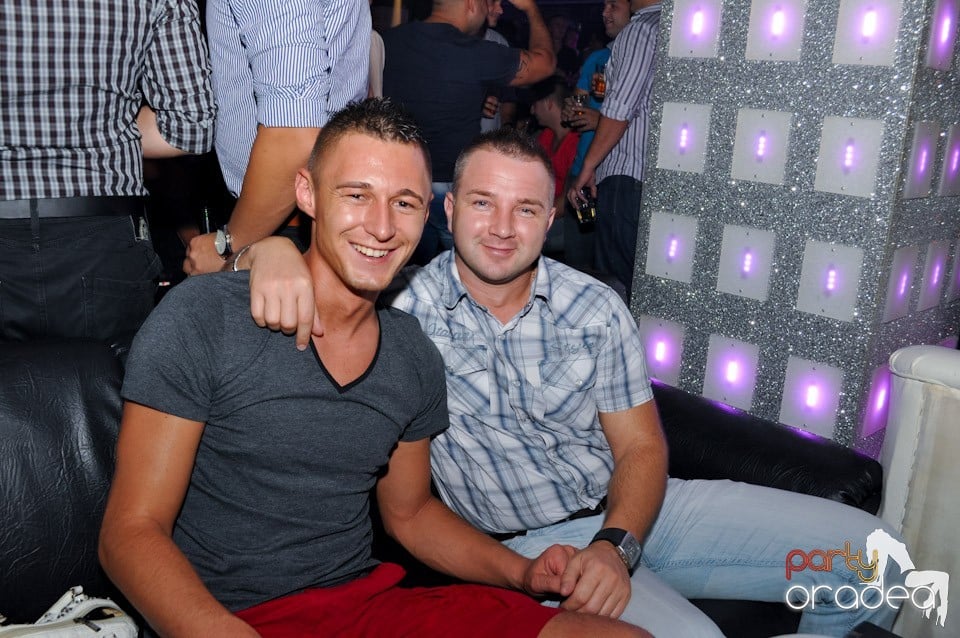 Petrecere alături de Blaga, 