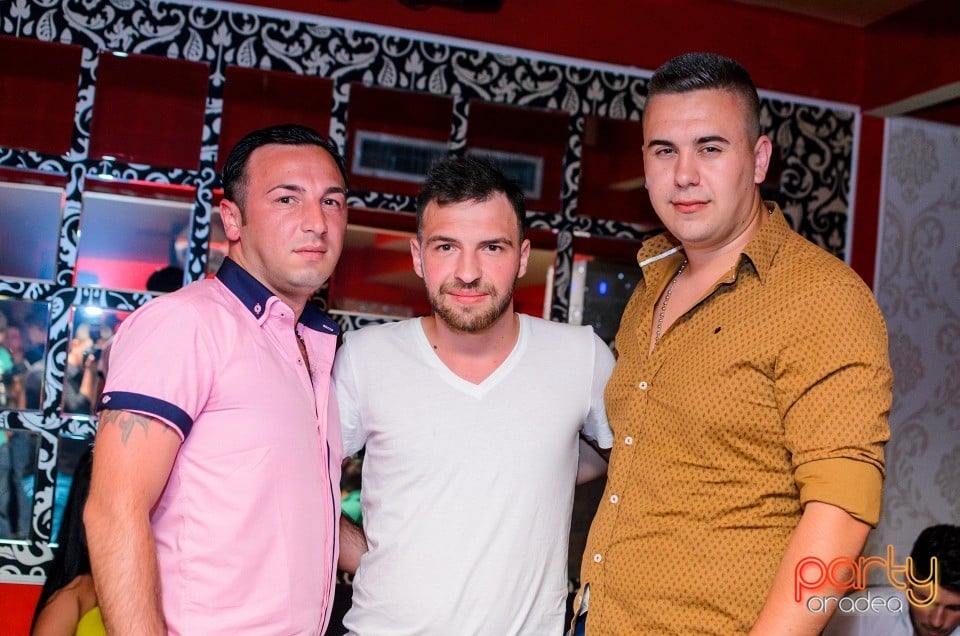 Petrecere alături de Blaga,