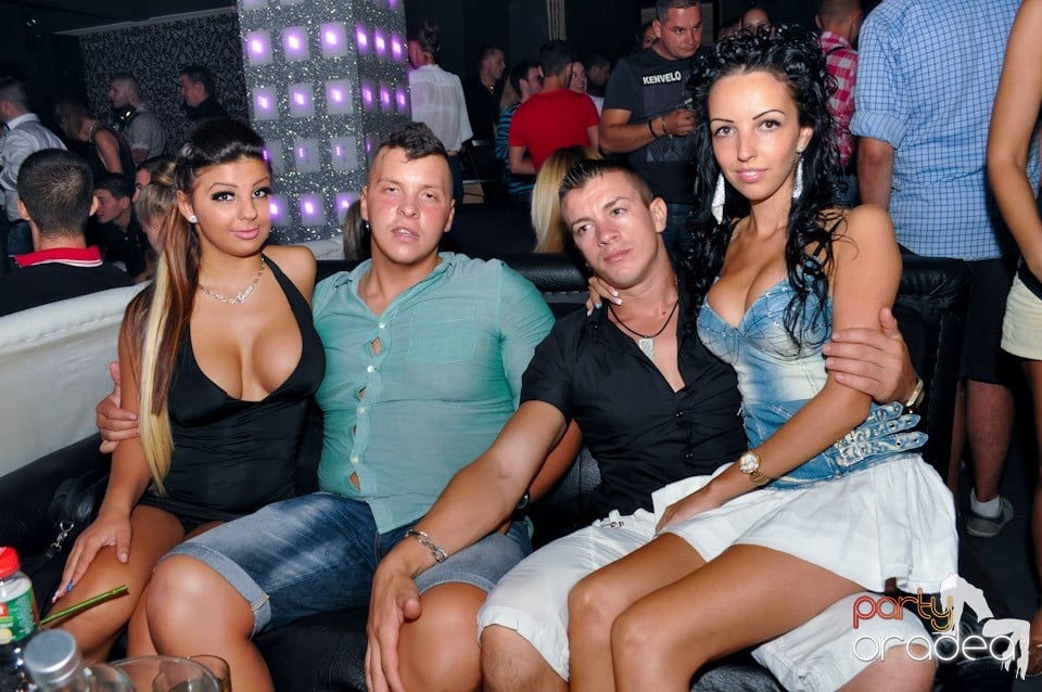 Petrecere alături de Blaga, 