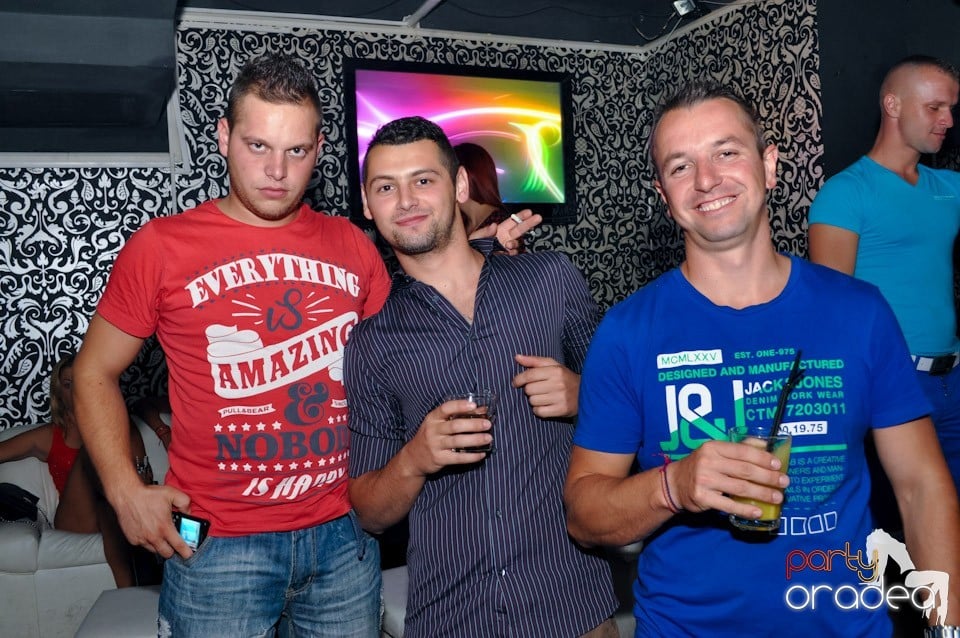 Petrecere alături de Blaga, 