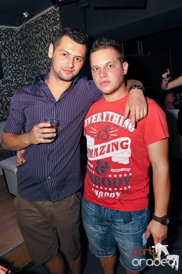 Petrecere alături de Blaga, 