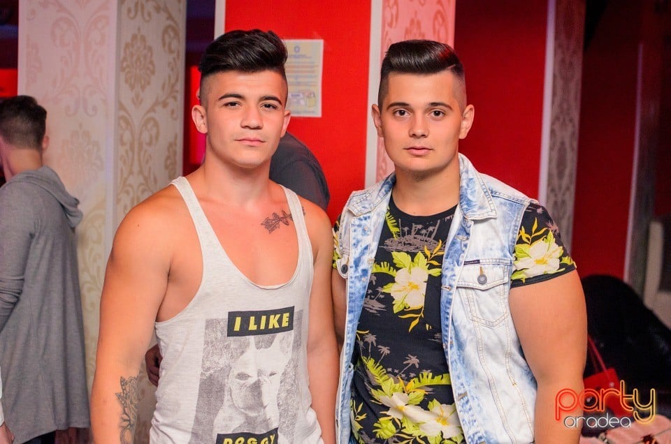 Petrecere alături de Blaga,