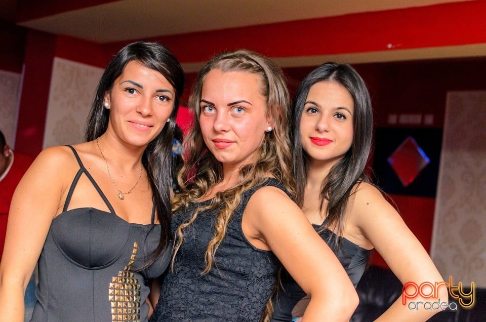 Petrecere alături de Blaga,