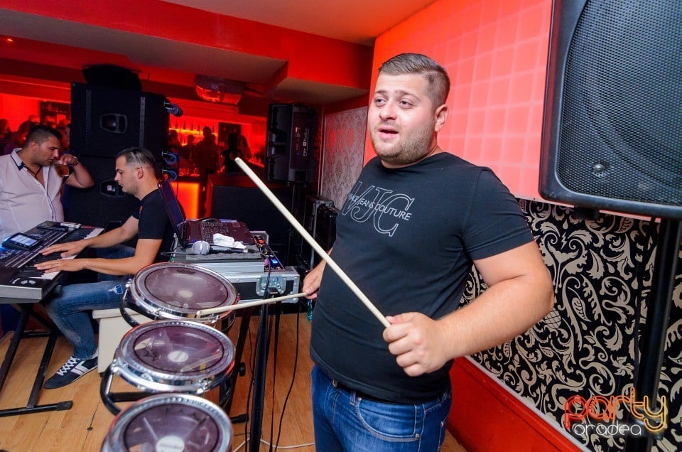 Petrecere alături de Blaga, 