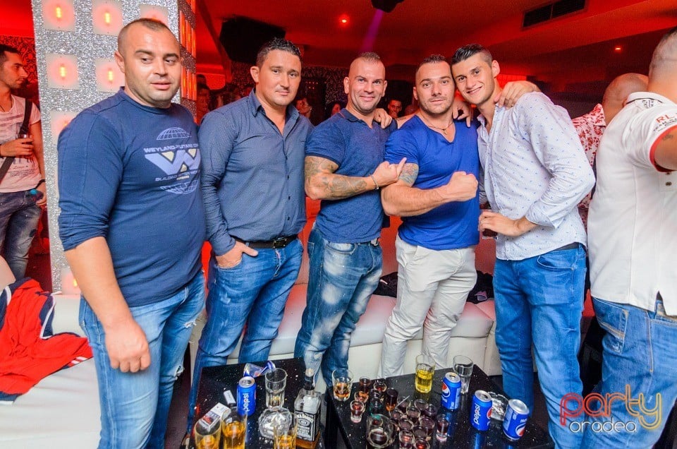 Petrecere alături de Blaga, 