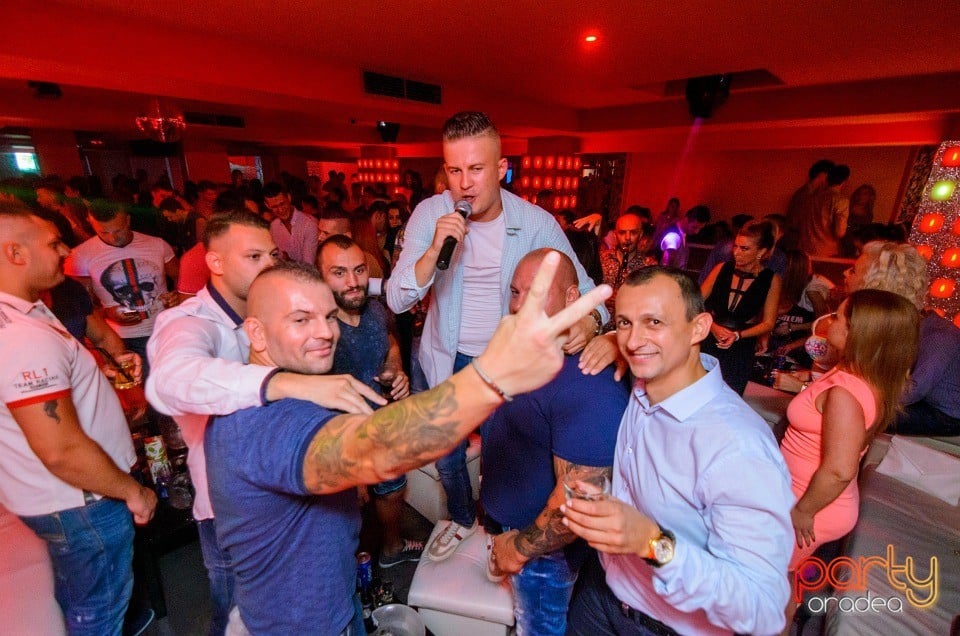 Petrecere alături de Blaga, 